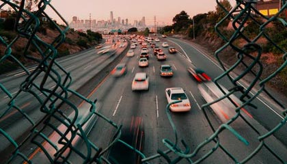 侃股：散户投资者不必太在意券商佣金费率