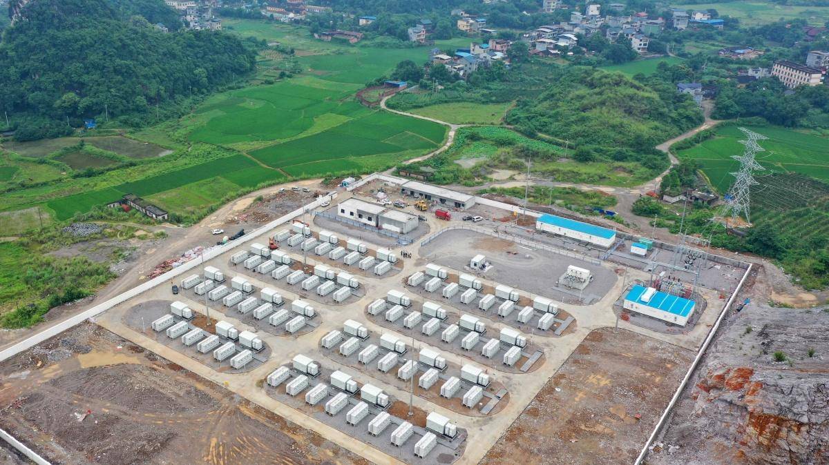 融安建成首个集中式储能电站