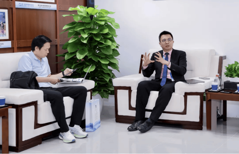 2024全球智慧教育大会圆满举办，网龙发布教育资源产品“最美颗粒”