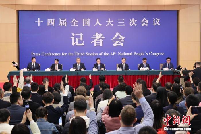 证监会：2024年全市场分红达到2.4万亿元
