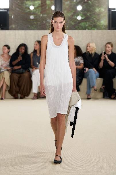 TOTEME 发布2026春夏系列