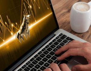 招商证券：长假后计算机、通信、电子、银行等上涨概率较高