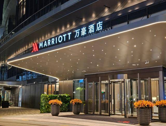 携程刚被约谈,京东挥出致命一拳:3年0佣金,酒店老板连夜跑路