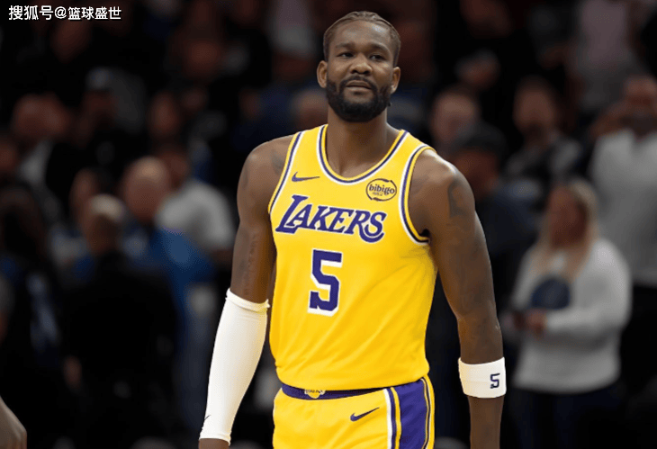 半程之后，湖人该怎么交易？